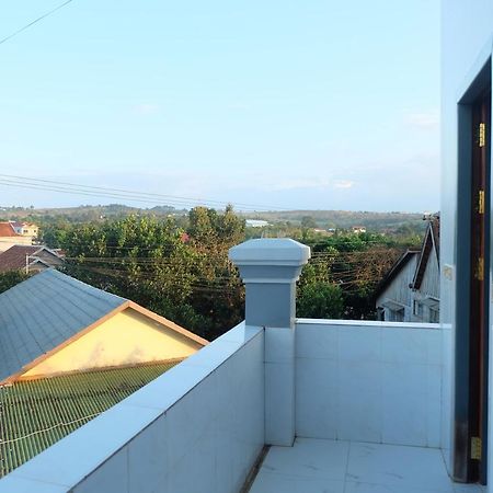 Mondulkiri Holiday Homestay Сен Монуром Екстериор снимка