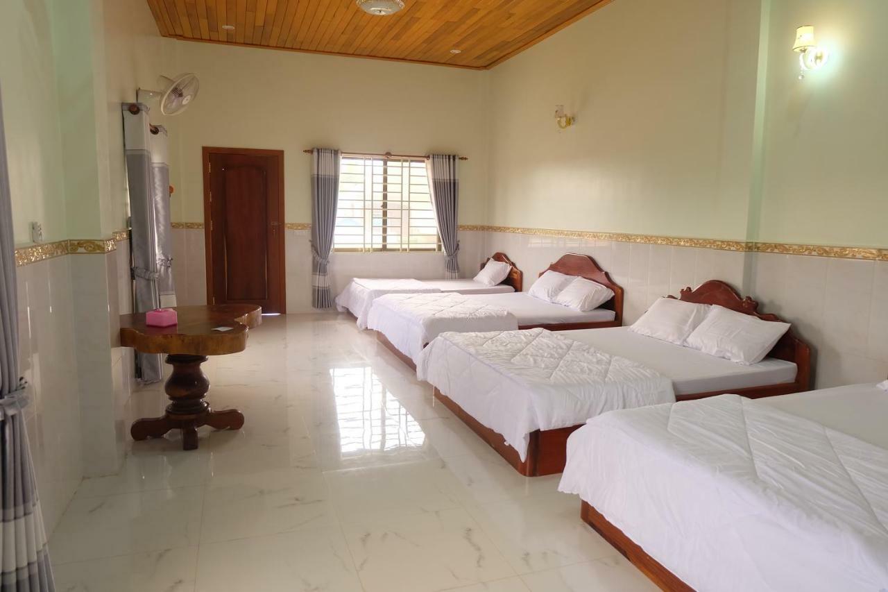 Mondulkiri Holiday Homestay Сен Монуром Екстериор снимка