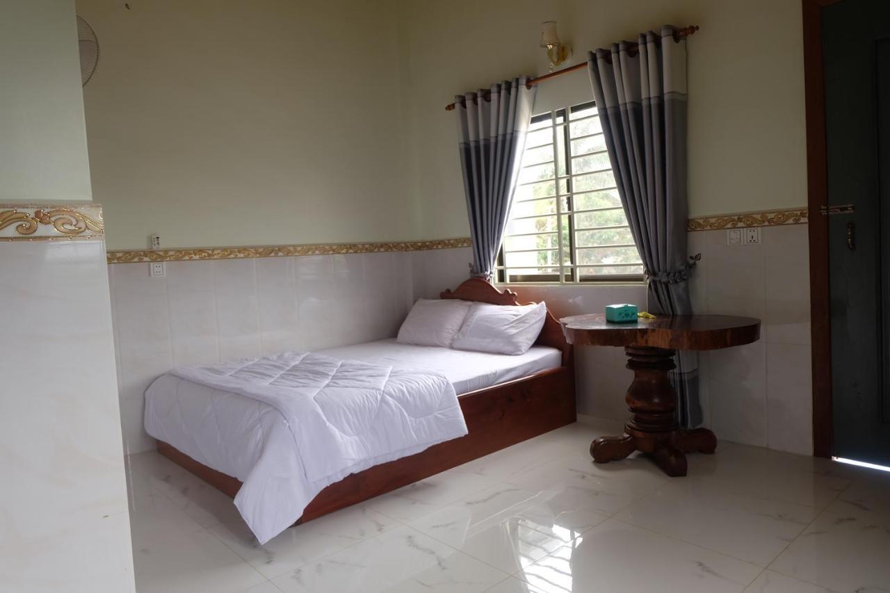 Mondulkiri Holiday Homestay Сен Монуром Екстериор снимка